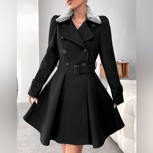 Chic Black Double-Breasted Coat with Fur Collar